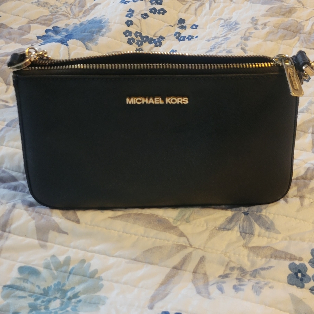 Michael Kors Clutch
